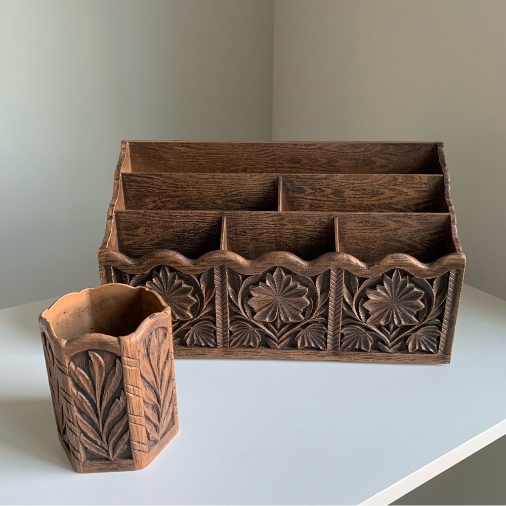 Vintage Lerner Desk Top Organizer & Pencil Holder, Resin, Faux Carved Wood